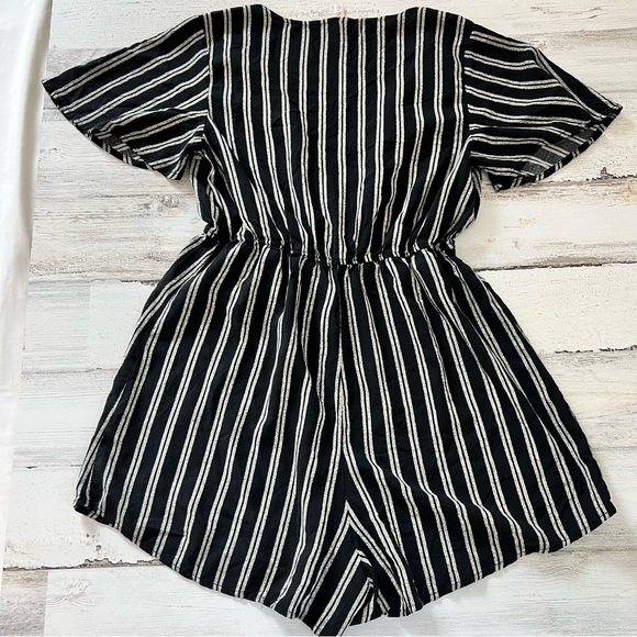 Xhilaration Striped Romper - Picture 4 of 4